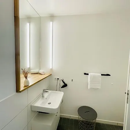 Campus Carree - Modernes Und Zentrales In Apartment